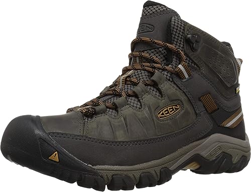 Best hiking boots Ireland rain – boots on boggy Irish trail